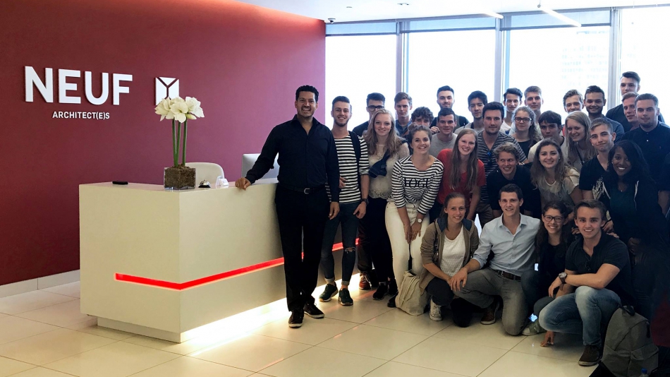 Dutch students visit the offices of NEUF